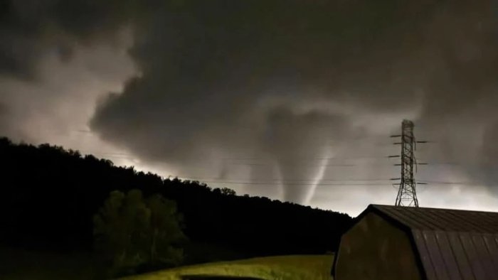 AQShdagi tornadolar oqibatida kamida 23 kishi halok bo‘ldi