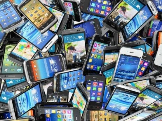 Ўзбекистонга хориждан 360,4 минг дона мобил телефон импорт қилинди