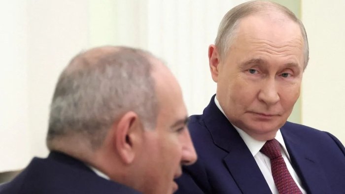 Россия Арманистон маҳсулотларига нисбатан янги чекловлар жорий қилди