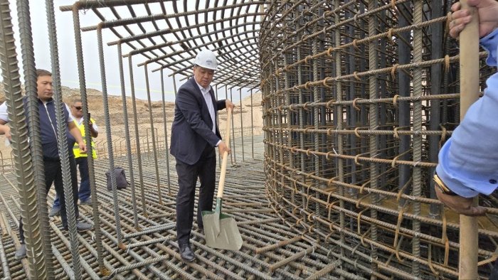 Қирғизистонда мамлакат тарихидаги биринчи шамол электр стансиясининг пойдевори қуйилди