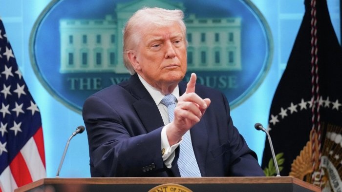 Tramp Eronga shart qo‘ydi