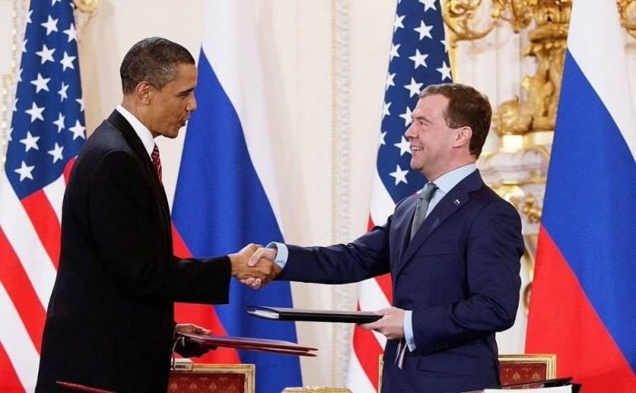 Россиянинг стратегик авиацияси нега очиқ осмон остида турган?