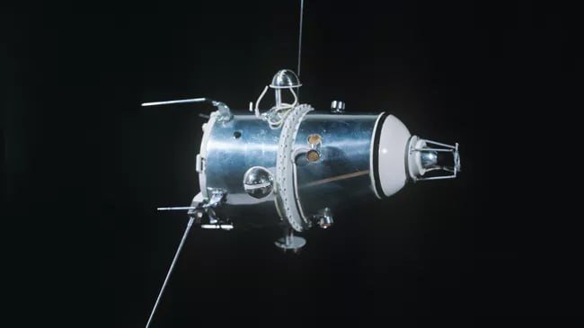 Kosmosdagi yutuq: 1966 yil 3 aprel kuni “Luna-10” Oyning dunyodagi birinchi sun’iy yo‘ldoshiga aylandi