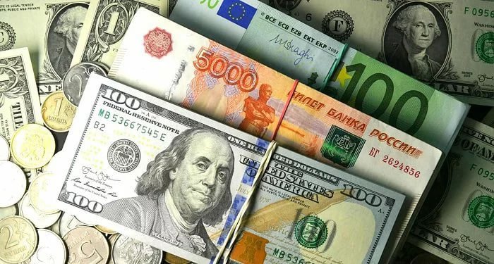 Evro kursi keskin, dollar va rubl ham biroz ko‘tarildi