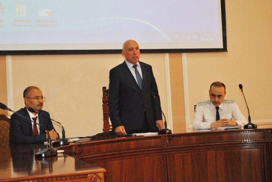 Хусусий тиббиёт ривожига нима тўсиқ бўлмоқда?