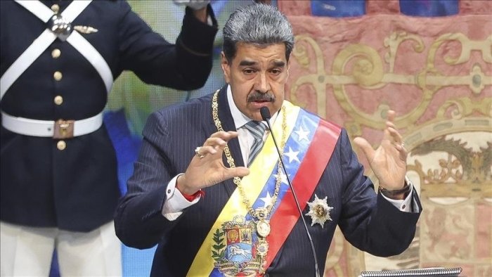 Maduro: Venesuelaga hujum qilinsa, qo‘lga qurol olamiz