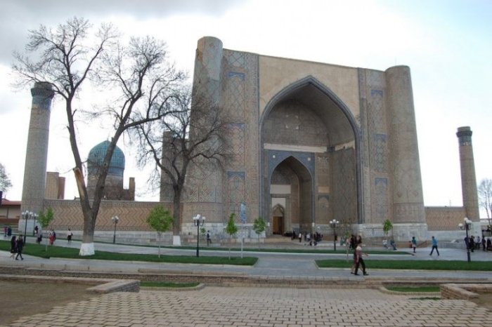 Амир Темур боғлари қайта тикланади