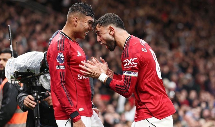 APL. Ikki futbolchi chetlatilgan o‘yinda «Manchester Yunayted» «Chelsi»ni mag‘lub etdi