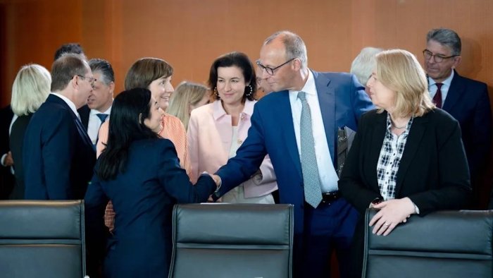 Германия ҳукуматида Фаластинга ажратиладиган 30 миллион евро туфайли низо келиб чиқди
