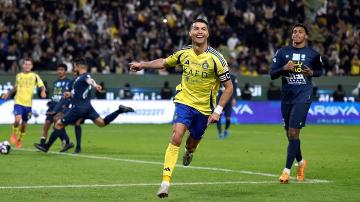 Krishtianu Ronaldu futboldagi kumirlari kim ekanligini aytdi