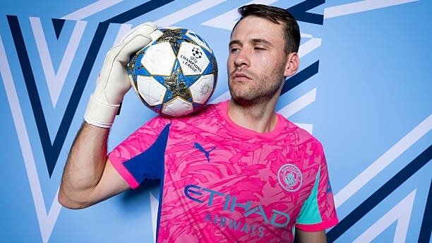 "Manchester Siti" futbolchisi qo‘shnilari bilan kelisha olmayapti