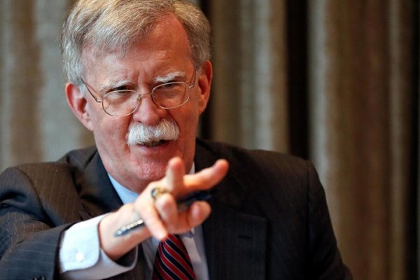 Трампнинг собиқ маслаҳатчисидан кескин баёнот