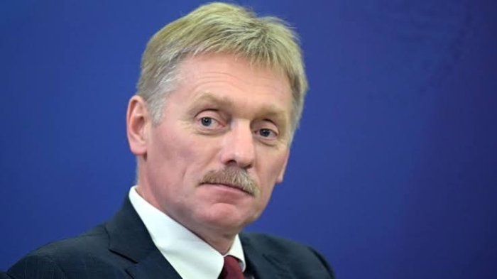 Peskov To‘qayevni maqtadi: “Kelajakni ko‘ra oladigan siyosatchi”