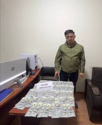 Андижон кадастр бошлиғи пора билан ушланди