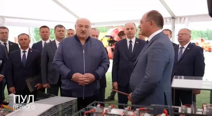 Лукашенко: "Бизнинг авлоддан кейин эркак қолмайди"