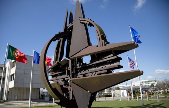 Кулеба Украинани НАТОга тартибсиз қабул қилишни талаб қилди