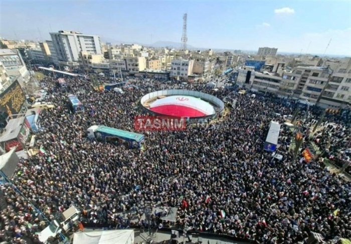 Tehronda Larijoniy va harbiylar bilan vidolashuv marosimi o‘tkazildi