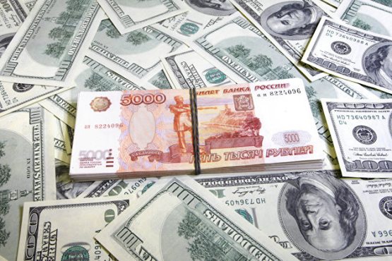 Ноябрдан буён илк бор Россияда доллар курси 91 рублдан юқорилади