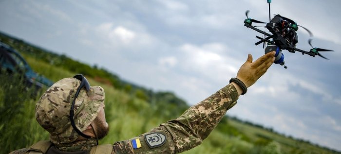 Литва Украинага 5000 та FPV дронларини топширади