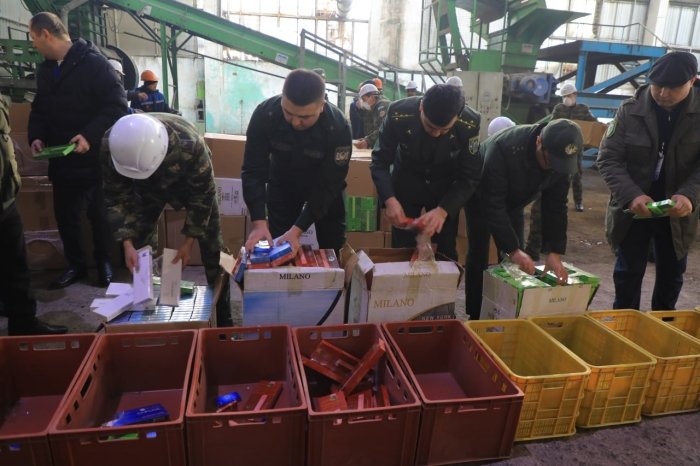 O‘zbekistonda 2025 yilda 28 mlrd so‘mlik tamaki mahsulotlari musodara qilindi