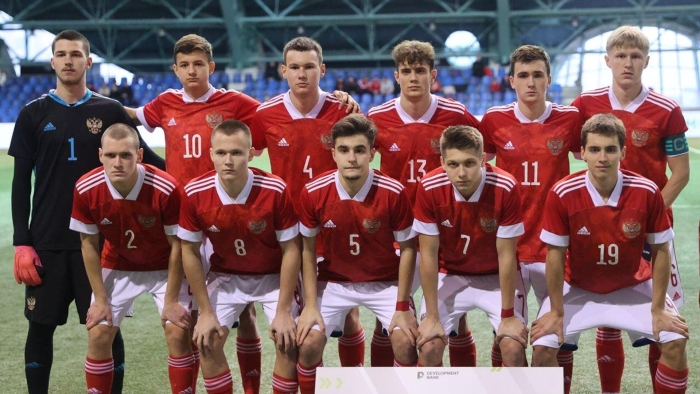 UEFA Россия ёшларига рухсат берди