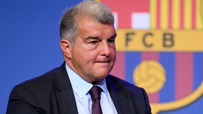 Лапорта — Негрейра иши ҳақида: «Судья «Реал»нинг юзига эшикни ёпиб қўйганидан хурсандман»