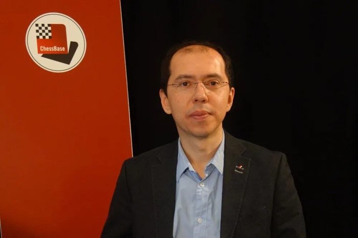 Rustam Qosimjonov – O‘zbekiston milliy terma jamoasining bosh murabbiyi bo‘ldi Rustam Qosimjonov – O‘zbekiston milliy terma jamoasining bosh murabbiyi bo‘ldi