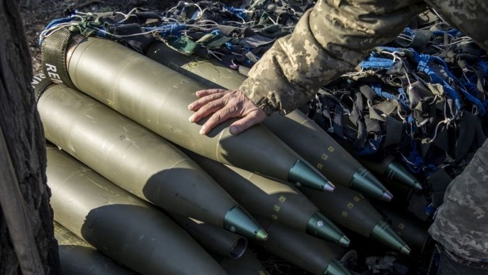 Украина икки баравар кўп йирик калибрли ўқ-дорилар олади