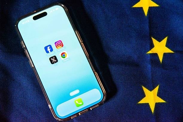 Meta va Google ijtimoiy tarmoqlarga qaramlik tufayli millionlab dollar tovon to‘laydi