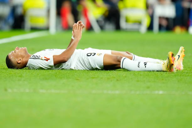 Мбаппе жароҳати сабаб «Реал»нинг камида учта ўйинини ўтказиб юборади