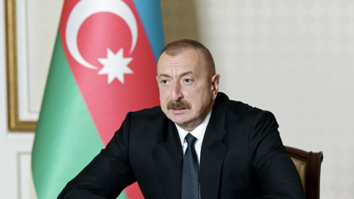 Президент Алиев: 2 мингдан ортиқ ички кўчирилганлар Қорабоғга қайтди