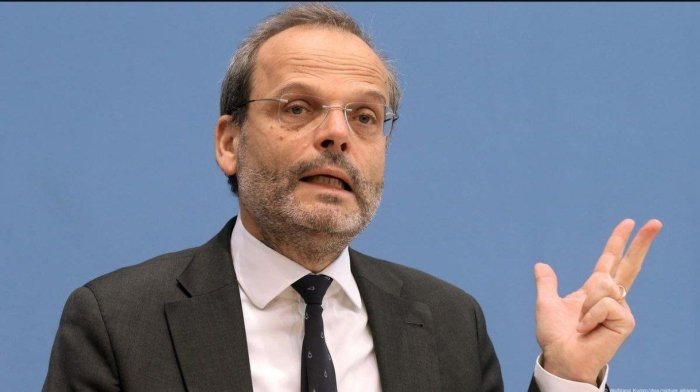  Germaniya hukumati vakili: "Isroil hukumatini tanqid qilish — antisemitizm emas"