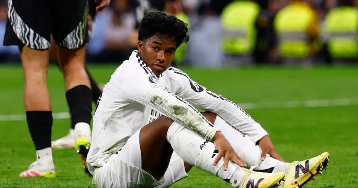 "Реал"нинг ёш ҳужумчисининг Хаби Алонсодан жиддий жаҳли чиқди