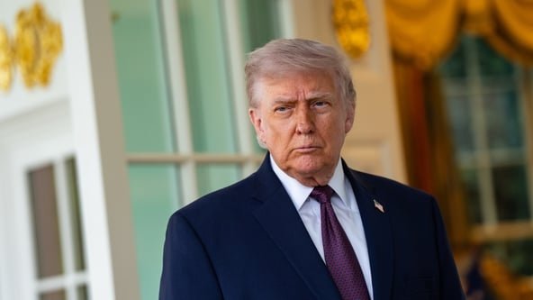 АҚШ ва Эрон янги музокаралар остонасида: Трамп бўлажак учрашув вақтини айтди