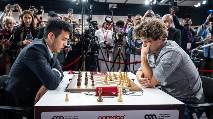 Nodirbek Abdusattorov Magnus Karlsen bilan yangi formatdagi Jahon chempionatida ishtirok etadi