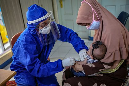 Indoneziyada koronavirusga qarshi emlash boshlandi