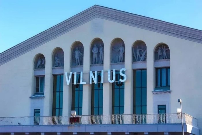 Vilnyus aeroporti havo sharlari tufayli ketma-ket uchinchi kun yopildi