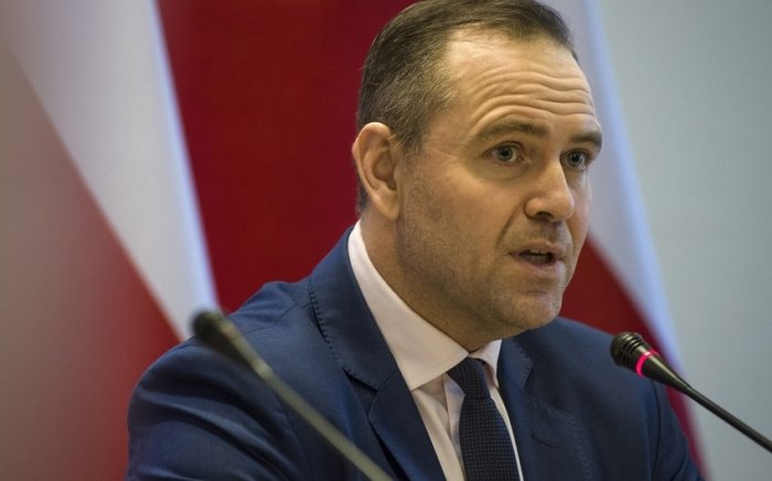 Польшадаги сайловларда Кароль Навроцкий ғалаба қозонди
