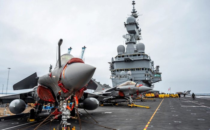 Fransiyaning qiruvchi samolyotlari BAA osmonida Eron dronlarini urib tushirdi