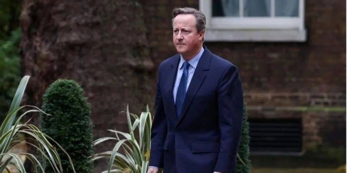 Buyuk Britaniya tashqi ishlar vaziri Kemeron: Kiyevga har tomonlama yordam berish muhim
