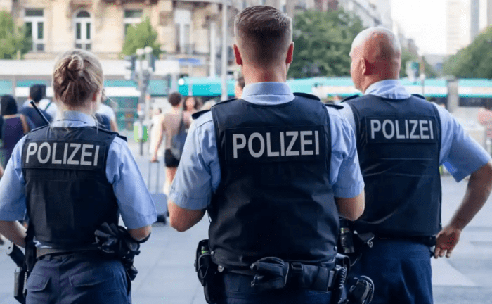 germaniyada AQSh fuqarosi Xitoy foydasiga josuslik qilishda ayblanmoqda  