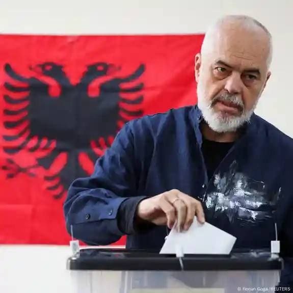 Албанияда парламент сайловларида ҳукумрон социалистлар ғалаба қозонди