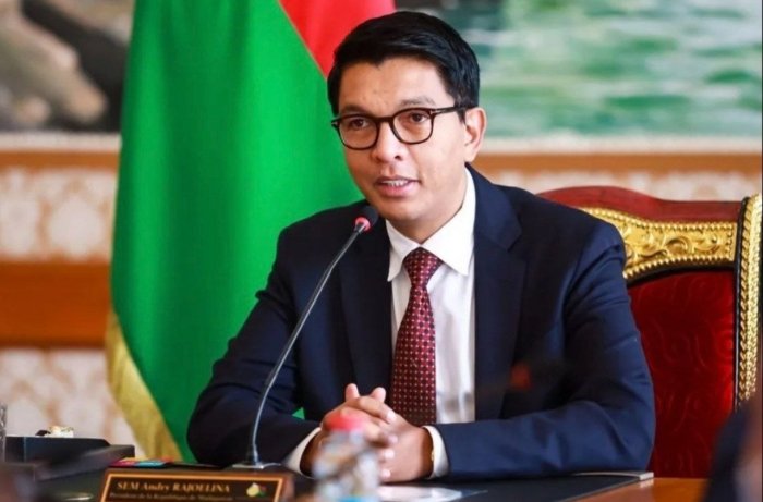 Madagaskar prezidenti poytaxtni tark etdi 