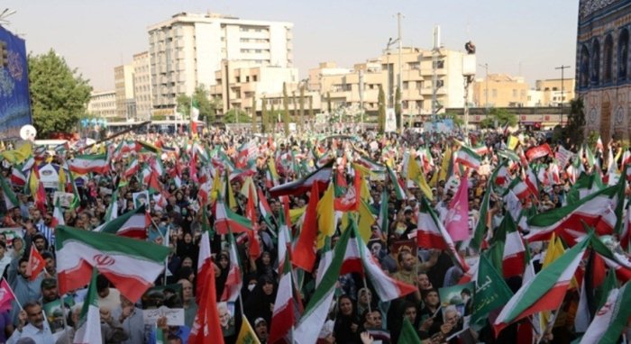 Эронда намойиш қурбонлари хотирасига ўтказилган тадбирлар янги норозилик митингига айланди