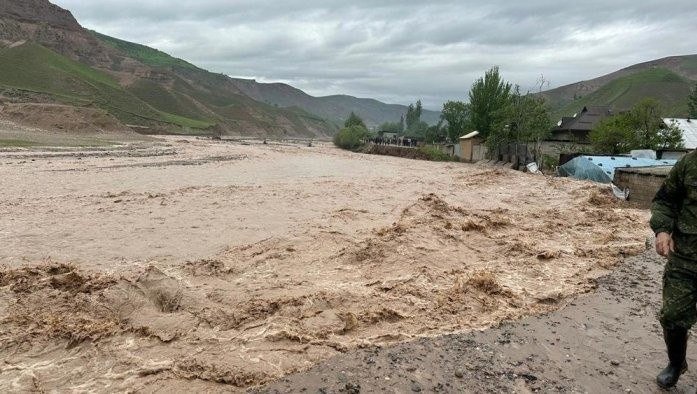 9 ta viloyatda sel kelish xavfi e’lon qilindi