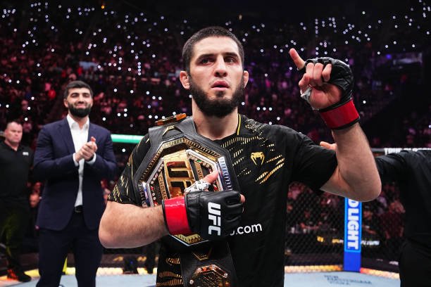 "Камаримни бермайман!" — Махачев UFC тарихини қайта ёзмоқчи!