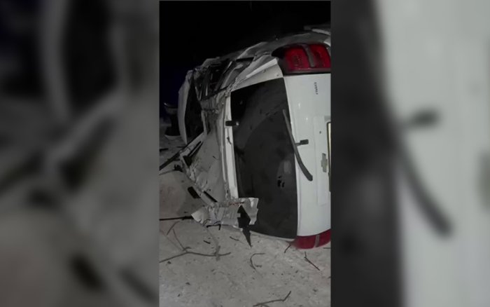 Farg‘onada Captiva dara yo‘lida ag‘darilib ketdi. Haydovchi halok bo‘ldi