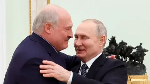 Лукашенко: “Путин ҳеч кимга қарздор эмас ва тинчликка тайёр!”