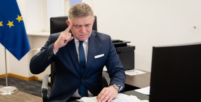 Словакия Бош вазири Европа Иттифоқи ва Еврокомиссияни "ўз жонига қасд қилиш кемаси" деб атади