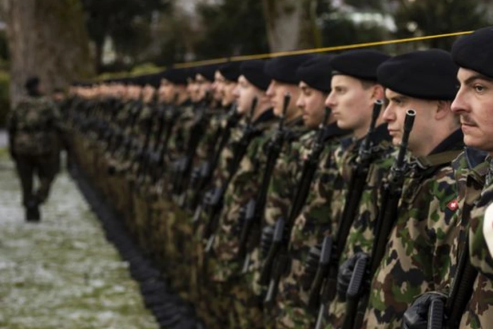 Shveysariya armiyasining faqat uchdan bir qismi to‘liq qurollangan va jihozlangan